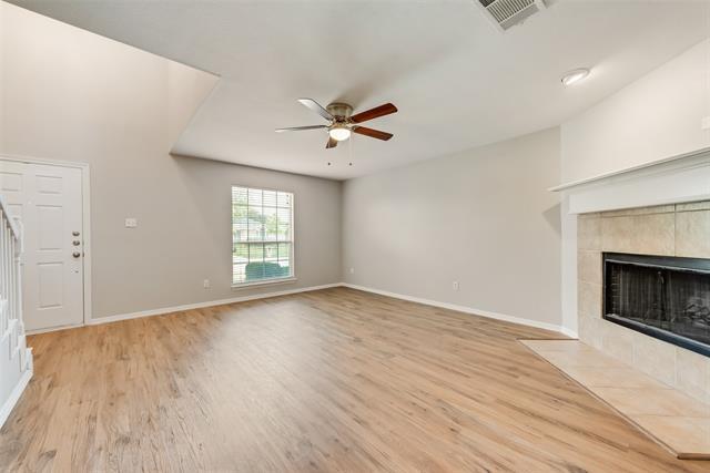 906 Bayshore Dr