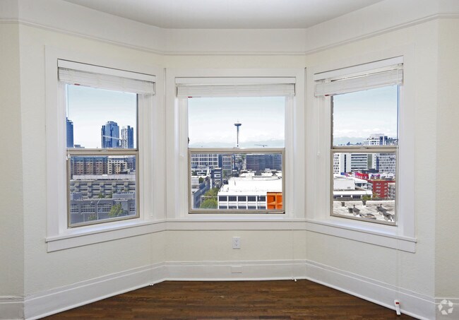 The New Carroll - The New Carroll Apartments