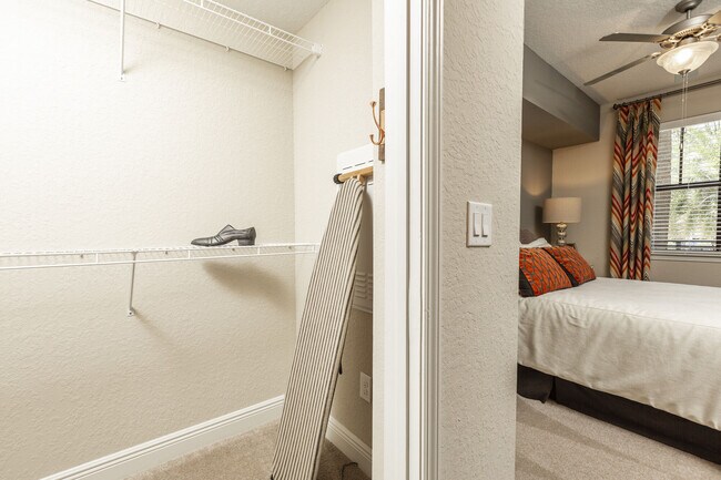 2 Bayshore apartments — community photo