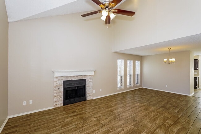 Photo - 3305 Wilmington Dr