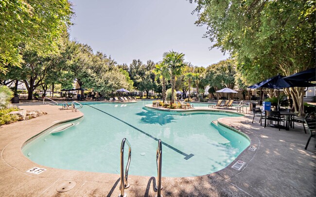 Piscina estilo resort