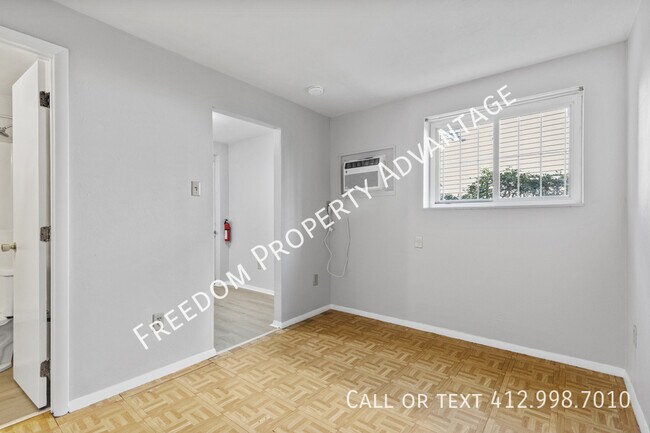 Photo - 118 Charles St Unidad 3