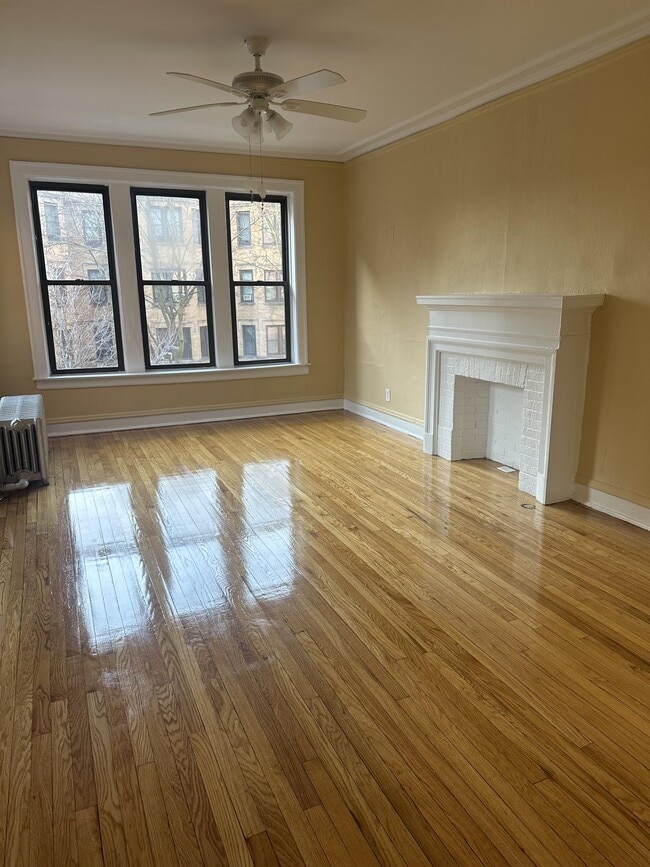 Photo - 6849-6875 S Crandon Ave