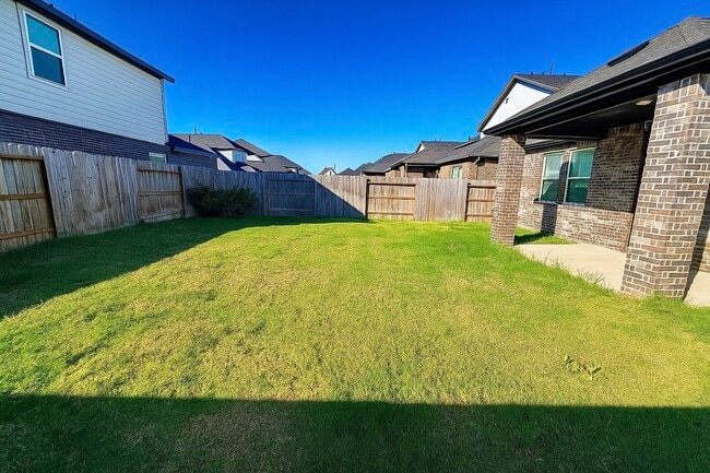 Photo - 9638 Lily Vis Ln