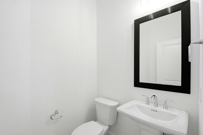 Building Photo - 14314 Olive Hbr Trl