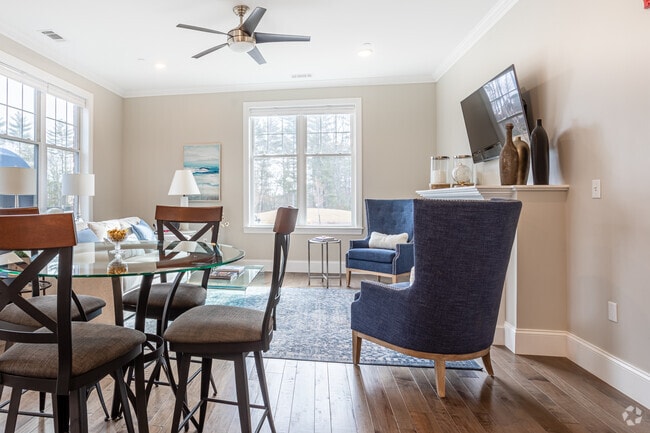 2BR, 2BA