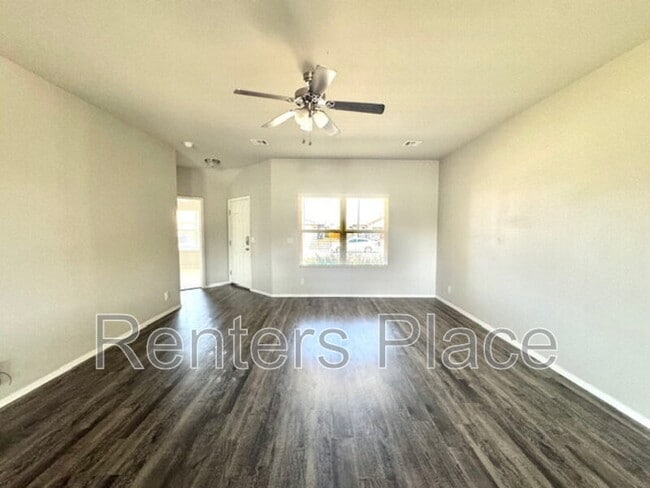 Photo - 7424 E 160th Pl S