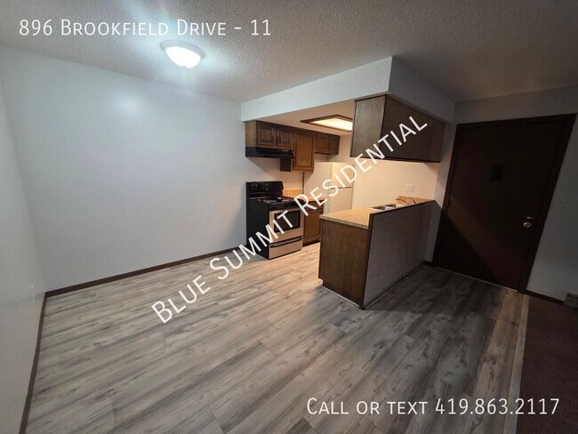 896 Brookfield Dr Unidad 11