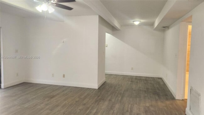 Photo - 1045 S Flagler Ave Unidad 716