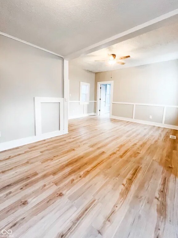 Photo - 102 Meridian St