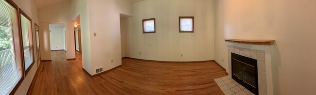 12308 35th Ave NE