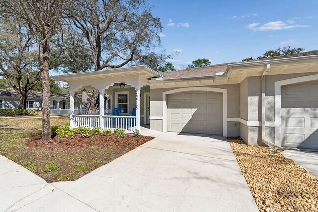 Building Photo - 12715 Taylor Nicolas Dr