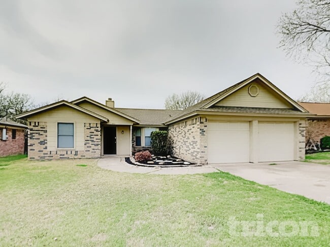 Photo - 6625 Old Whitley Rd