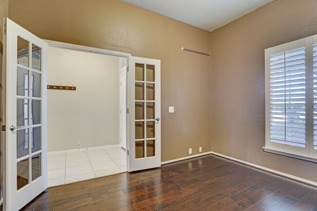 Photo - 5503 Honey Mesquite Way