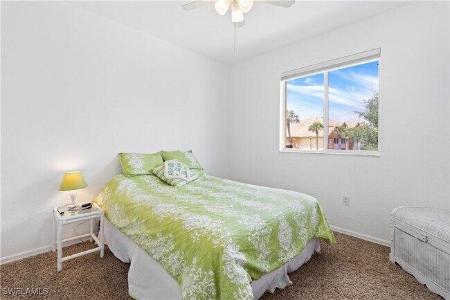 Building Photo - 6361 Aragon Way Unit 202