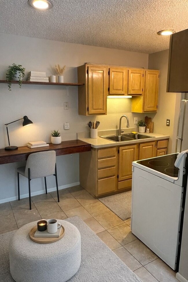 Photo - 2212 Aldrich Ave S