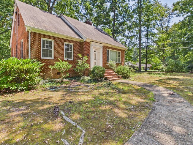 Photo - 2253 Brookwood Rd