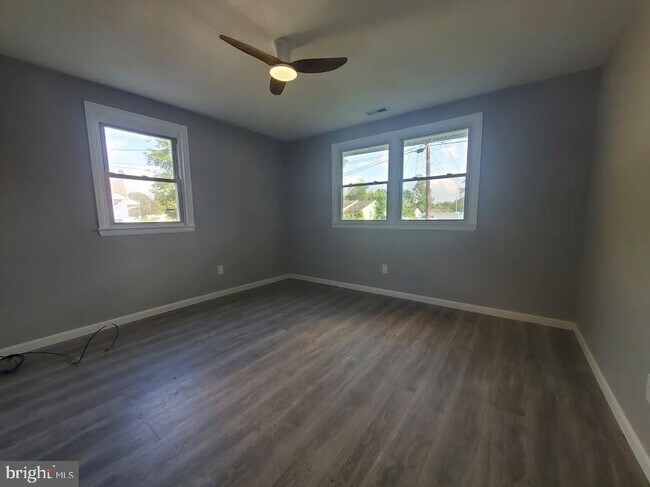 Photo - 110 Lemmon Ave