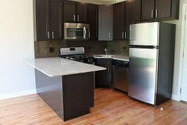 Photo - 4759 N Maplewood Ave