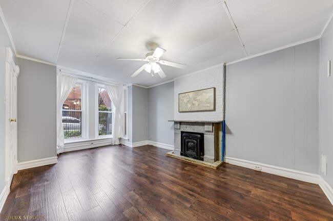 Photo - 1012 S Oakley Blvd Unit 1