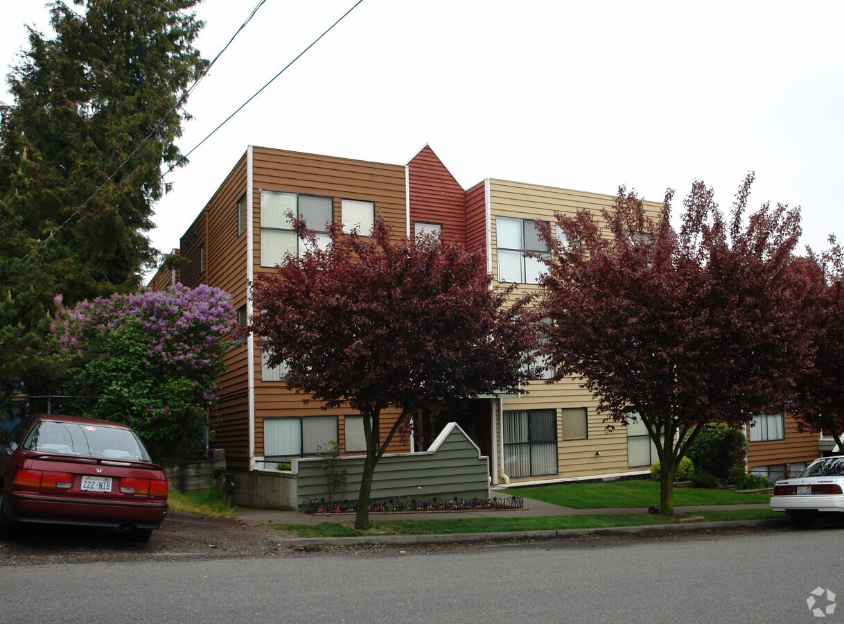 Oak Tree Terrace Apartments - Oak Tree Terrace Apartments