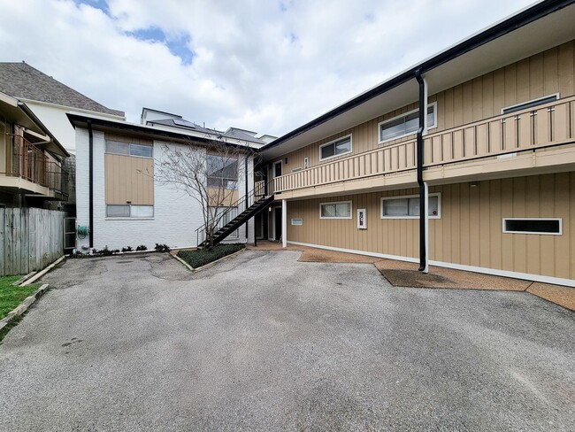 Photo - Completely renovated in the heart of Montrose. Spacious 1 bedroom 1 bath condo, upstairs corner u...