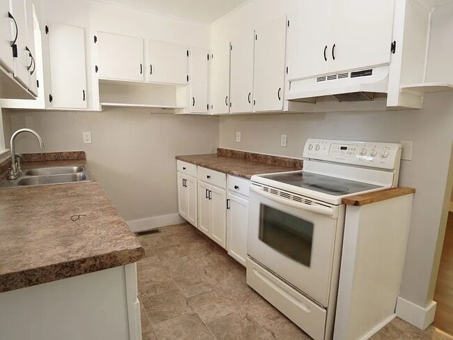 Photo - 260 Brighttown Rd