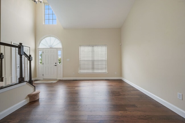 Photo - 265 Burnham Ln