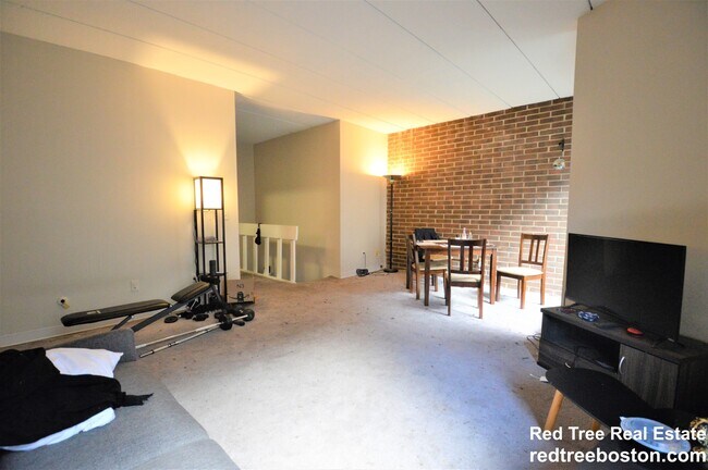 Photo - 1856 Beacon St Unit 2B