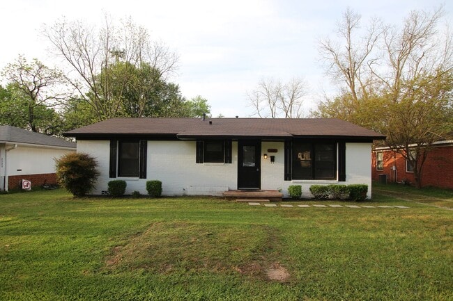 Coming Soon! Updated 3 Bed 2 Bath Rental! ... - Coming Soon! Updated 3 Bed 2 Bath Rental! ...