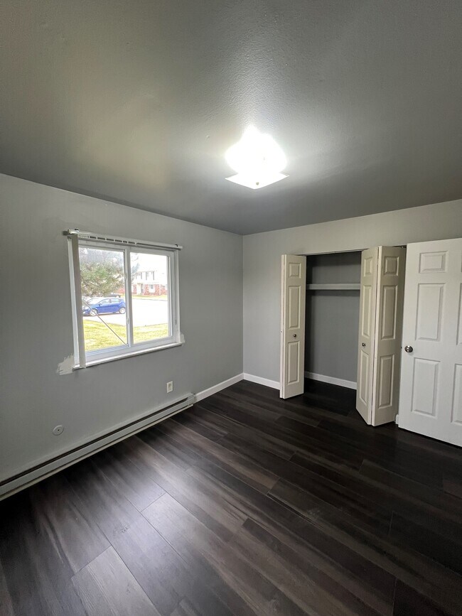 Photo - Clinton Village Apartments