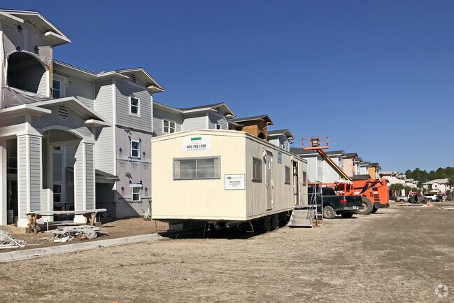 Photo - Pinnacle at Hammock Crossings