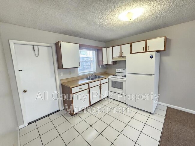 Photo - 455 Buck Moore Rd Unidad #16