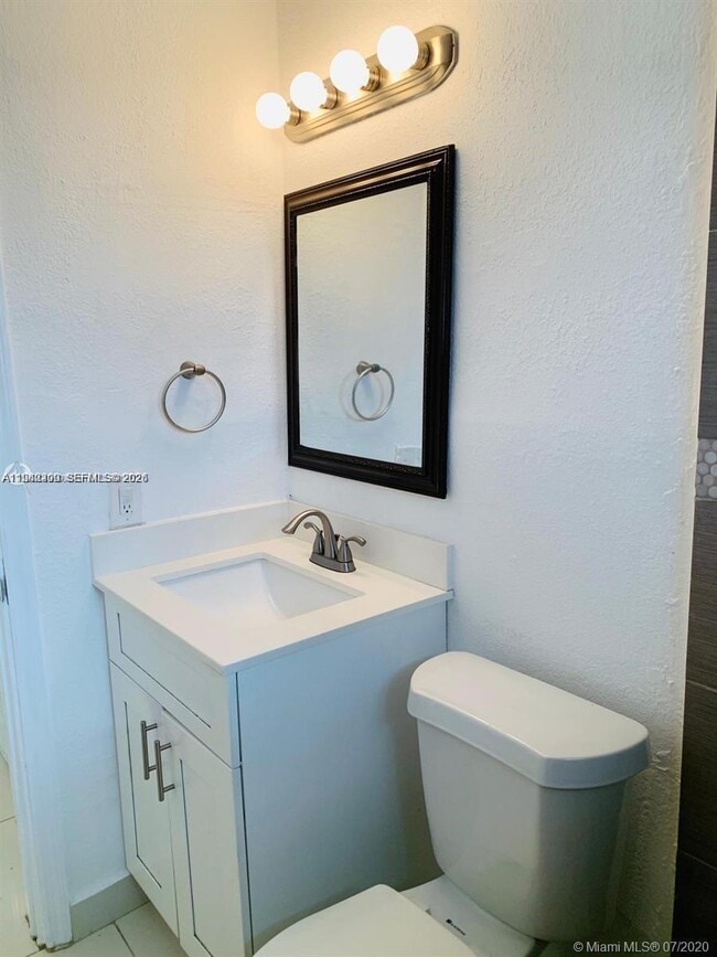 Photo - 220 NW 63rd St Unit 3