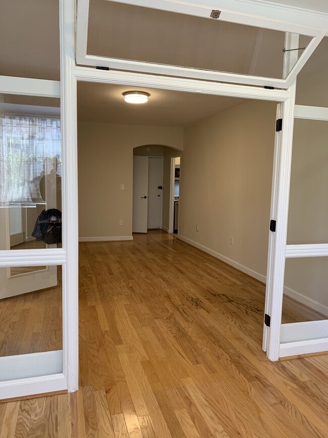 Photo - 1 Scott Cir NW Unit 3