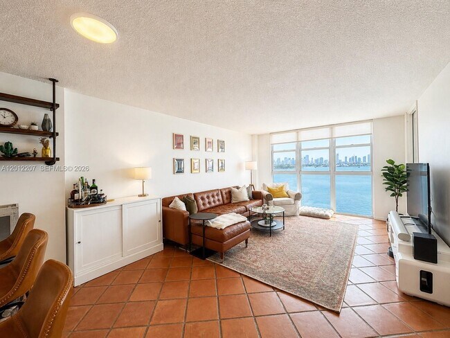 Photo - 1228 West Ave Unit 402