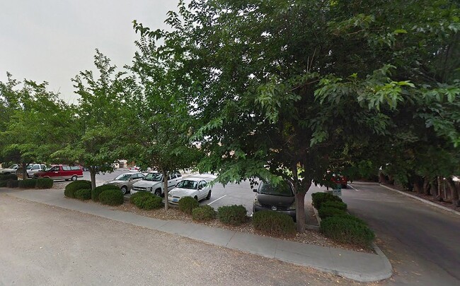 Photo - 1885 Auction Rd Unidad #1885