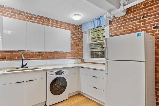 6 Radcliffe Rd