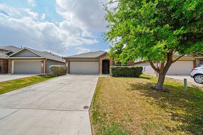 Photo - Modern 4-Bed Home with Open Layout in New Braunfels - Realtor Commission: $500