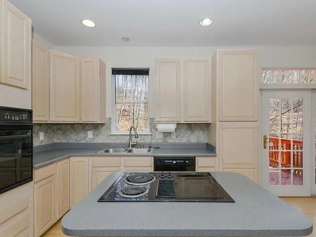 Photo - 9330 Owings Choice Ct