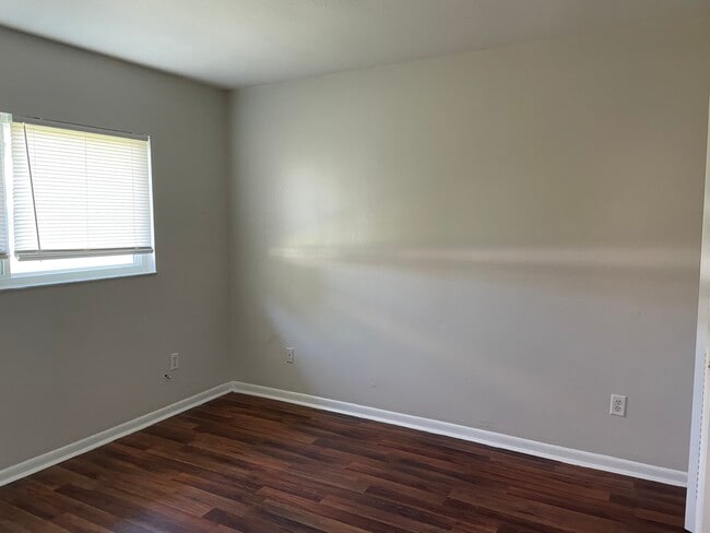 Photo - 403 Margot Ct