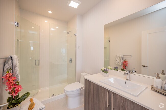 Unit 301 First Bathroom