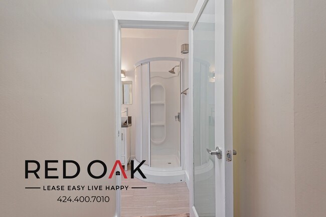 Photo - ~$605/OFF Each Month + 1 Week FREE ~ Gorge... Unidad 4