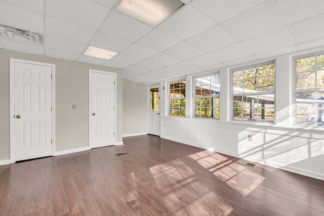 Photo - Spacious 3-bedroom, 2 full-bath property suited for residential living or commercial use