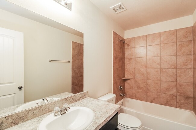 Photo - 12006 Munich Dr