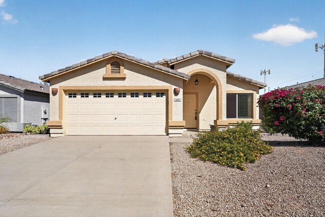 Building Photo - 6816 S Russet Sky Way