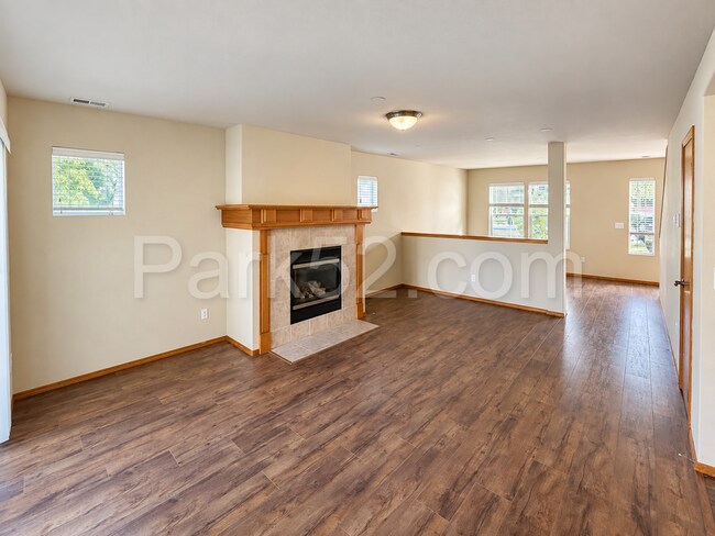 Photo - 2234 Wallace Loop