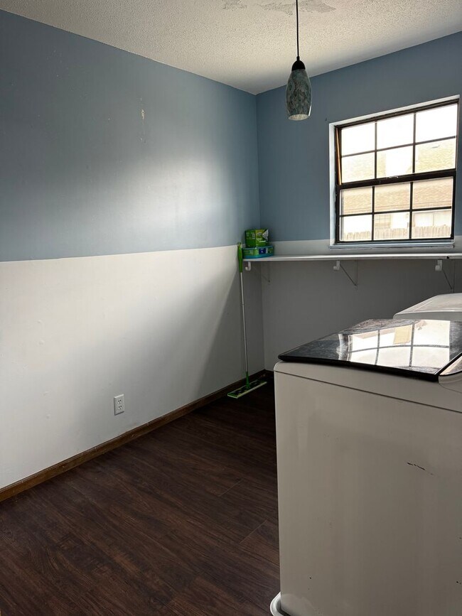 Photo - 3250 N Longfellow Ct Unidad 3250 N Longfellow Ct