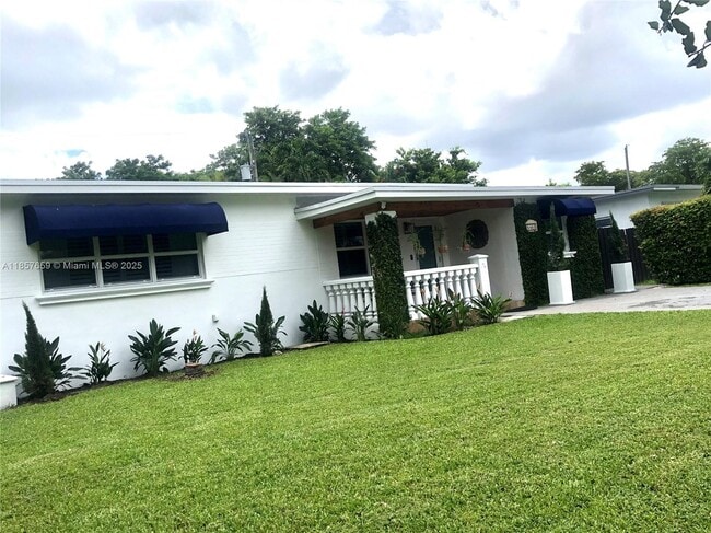 Building Photo - 6450 SW 19th St Rental