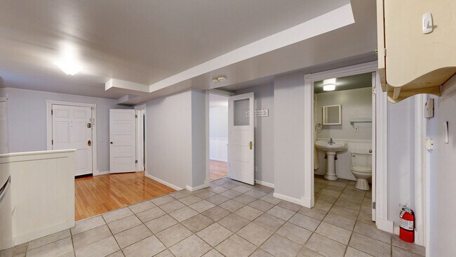 Photo - 1135 De Haro St